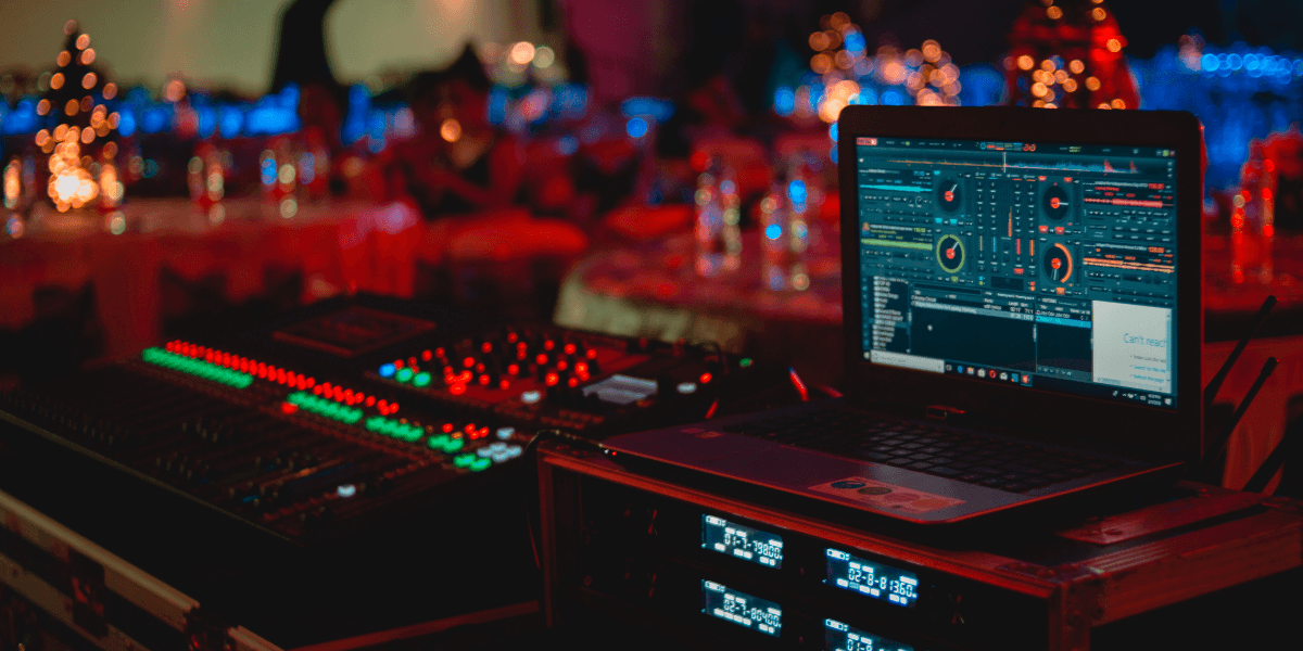 DJ Banner Scenario
